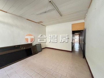 東區約8米路三樓透天｜台中市東區樂業路