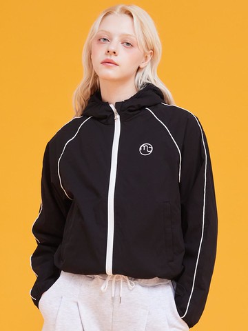 MC line hooded windbreaker black