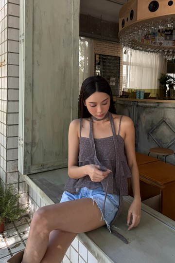 回頭率100%碎花傘狀背心(附造型綁帶)