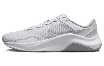 WMNS LEGEND ESSENTIAL 3 NEXT NATURE PURE PLATINUM SILVER