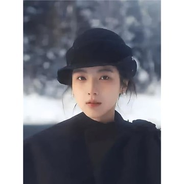 黑色羊毛帽子女冬季法式赫本風卷邊高級感禮帽漁夫帽小香風貝雷帽