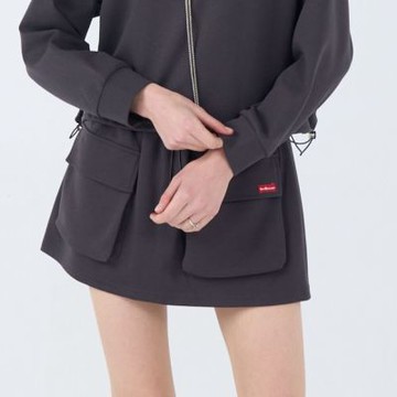 Qiruo 奇若秋冬深灰超短裙1806B休閒  可配搭