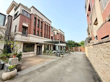 專簽★裕國天泉溫泉度假別墅★雙車位孝親房｜台中市龍井區龍社路