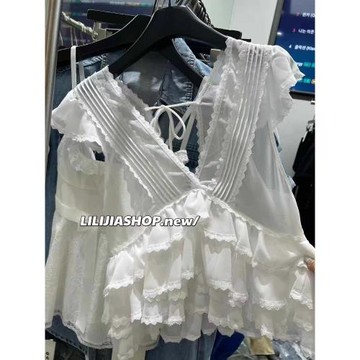 韓國東大門夏季新款重工蕾絲荷葉花邊壓褶系帶v領無袖襯衫上衣女