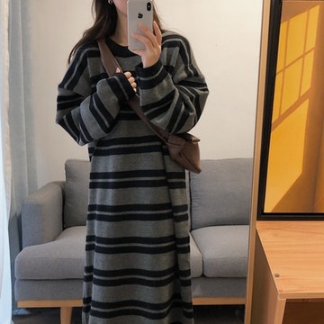 [巴黎精品] 洋裝針織連身裙-長袖撞色橫條紋寬鬆女裙子2色w1ae37