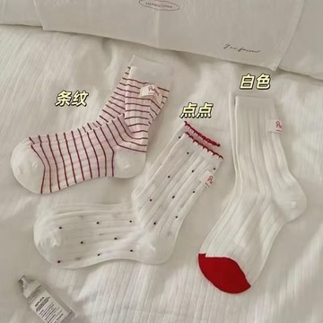襪子 條紋 布標 襪子女 春夏 輕薄 點點 花邊 中筒襪 韓系 清新 簡約 紅白色系 鏤空 舒適 親膚 中筒襪