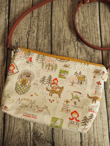 手工縫製托特側肩包帆布手袋 可愛小紅帽圖案