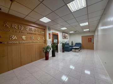 龜山萬壽路二段廠辦雙車位｜桃園市龜山區萬壽路二段