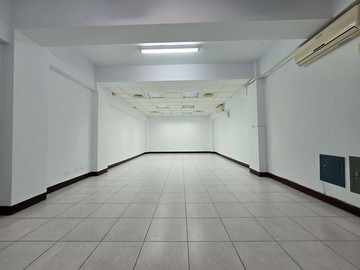 中西區室內50坪超值樓店 1+2樓+B1｜台南市中西區府緯街