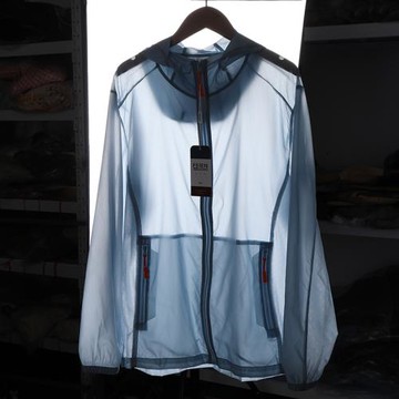 薄如蟬翼上身零負擔連帽防曬衣速干透氣網眼面料夾克城市戶外外套