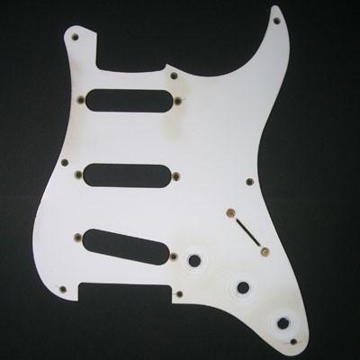 Montreux (モントルー)  56 SC pickguard relic (商品番号 204) ピックガード