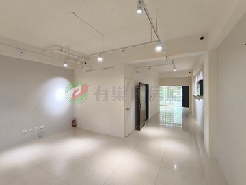 竹北高鐵區六家五路朝南超級漂亮透天黃金店面出售｜新竹縣竹北市六家五路一段