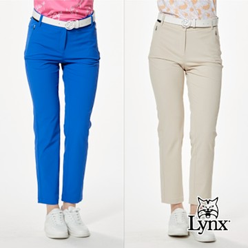 【Lynx Golf】女款吸濕排汗四面彈性剪接壓紋織帶後腰LOGO印花造型隱形拉鍊口袋窄管九分褲(二色)