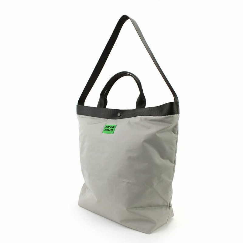 Frapbois フラボア トートバッグ ナイロンロゴキルティング Fb B135 レディース ブランド バッグ モード系 通販 Lineポイント最大0 5 Get Lineショッピング