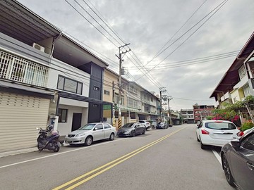 承辦｜宜欣國小前後臨路孝親美透天｜台中市太平區仁和街