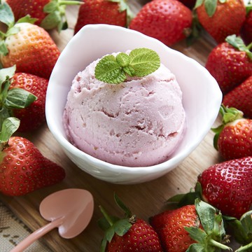 Bears 倍爾思手工愛戀真草莓牛奶冰淇淋(250g/盒）