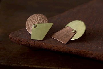 鉚釘耳環1號 Riveting Earstuds