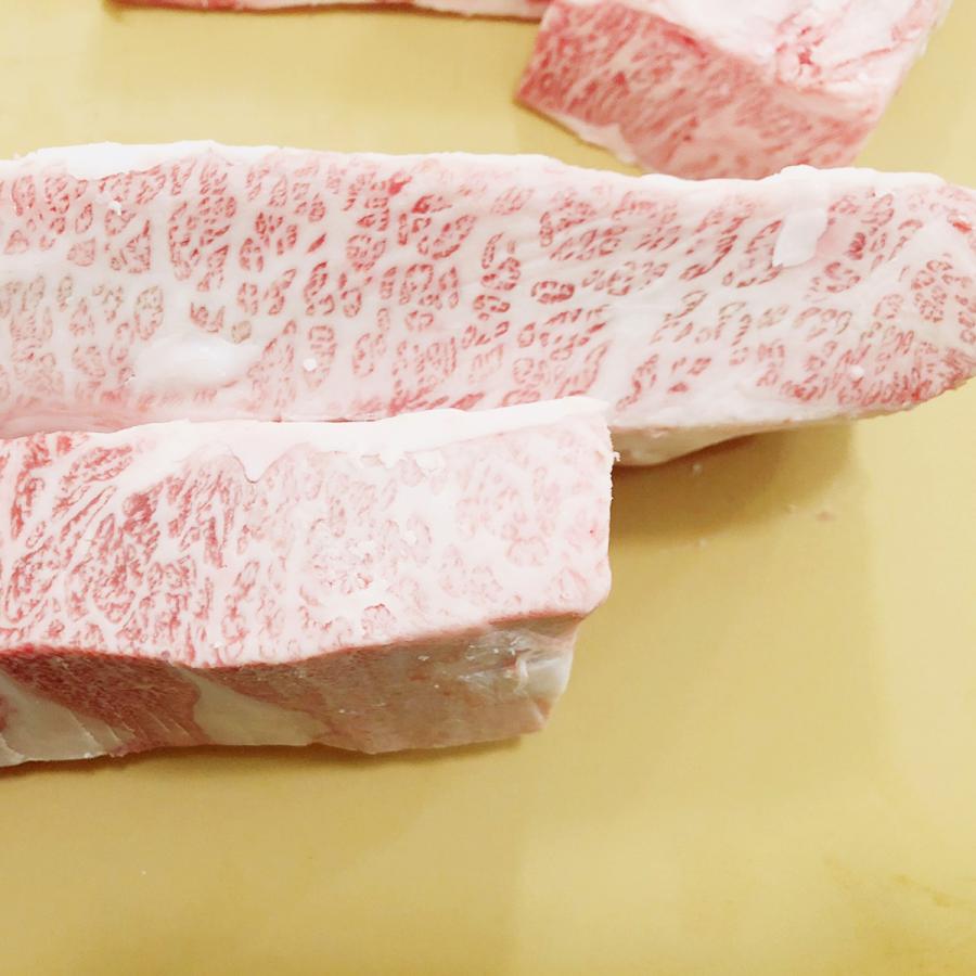 神戸牛 極上カルビ 200g 1~2名用 焼肉用 黒毛和牛 神戸ビーフ