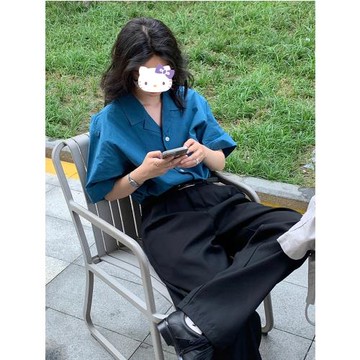 復古文藝范短袖襯衫女夏季設計感古巴領巨顯白孔雀藍寬松疊穿上衣