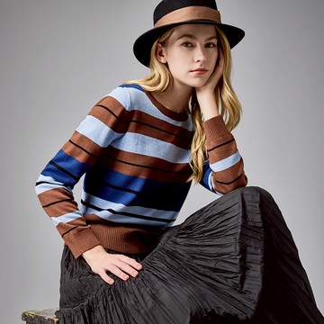 條紋撞色針織上衣