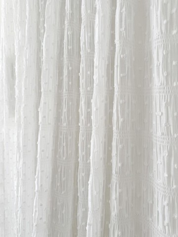 PomPom 白色窗簾（尺寸可訂製）