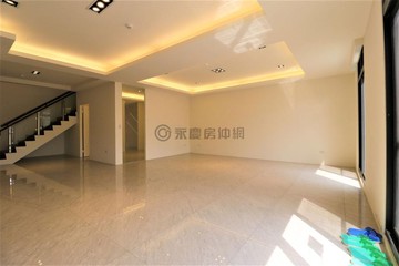 廣三帝王天廈｜勤美之真旁｜三房雙車｜樓中樓雙露台｜台中市西區英才路