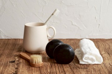 香港免運【多入優惠】溫泉竹炭皂6入 淨化通暢緊緻收斂毛孔/控油