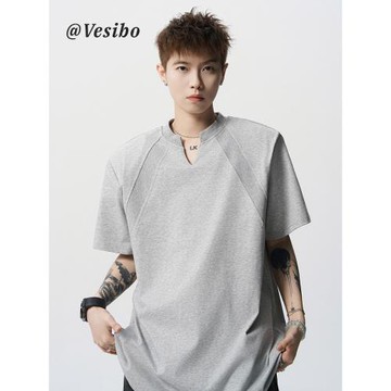 美式淺灰色V領短袖男春季高街boxy硬挺墊肩T恤重磅寬松半袖上衣潮
