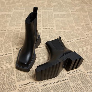 真皮甜酷風切爾西靴子女秋季厚底馬丁靴2025早秋方頭短靴春秋單靴