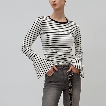 喇叭袖型條紋棉質上衣(白)│Who Cares 台灣服飾品牌