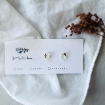 【限量再販】海之禮 物 海玻璃 金繼 耳針 無耳洞耳夾│簡約│小巧│金色│白色│玻璃│辦公室│極小