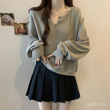 台灣出貨100kg 大尺碼上衣 長袖t恤 V領上衣 秋冬上衣 大碼女裝 秋天衣服 韓系上衣  長袖女 女生上衣 V領t恤
