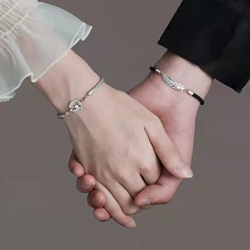 8473人次收藏紀錄🎁 情侶手鍊 編織手繩 簡約對鍊 禮物送女友 情人節禮物 手工編織 羽你相伴 一對