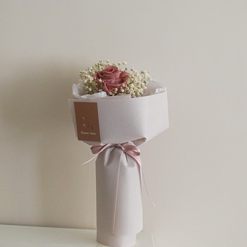 /單朵玫瑰俄羅斯花束(中)/七夕 情人節 求婚 玫瑰花 滿天星 生日