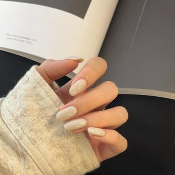 💗Yuki Nail💗穿戴甲純色奶白簡約短款半手工2026夏顯白百搭多種膚質ins風