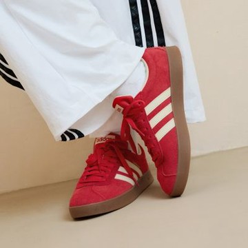 【adidas 愛迪達】 VL COURT 運動休閒鞋 德訓鞋 滑板 復古 男鞋/女鞋 KK3774