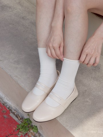 柔霧低飽和捲邊襪