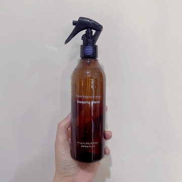 隔日到貨▉日本帶回 MUJI 無印良品 日本限定 晚安助眠噴霧 天然精油助眠噴霧 香氛噴霧 空間噴霧 300ml