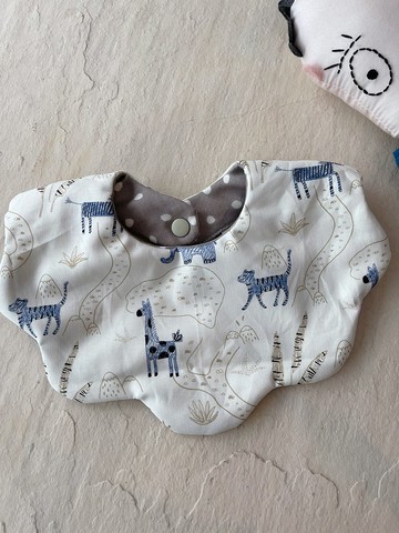 雪大地動物園     手工純棉六層紗花瓣圍兜/可雙面用