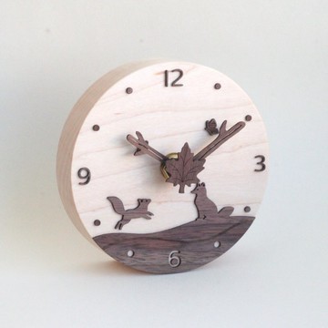 CLOCK_10 桌立時鐘 秋日嬉遊 狐狸 楓葉 蝴蝶 可磁吸 壁掛