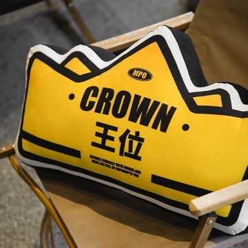 精選好物🌈「王位」原創異形沙發抱枕玩偶加側辦公室靠枕創意禮物沙發腰靠枕