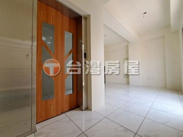永芳路全新大面寬電梯美墅｜彰化縣彰化市永芳路
