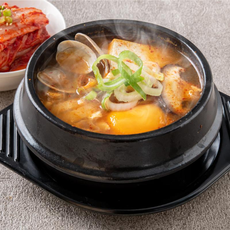 スンドゥブ スープ 韓国グルメ 冷凍食品 お取り寄せグルメ お惣菜 韓国料理 韓国食品 プレゼント おすすめ ギフト