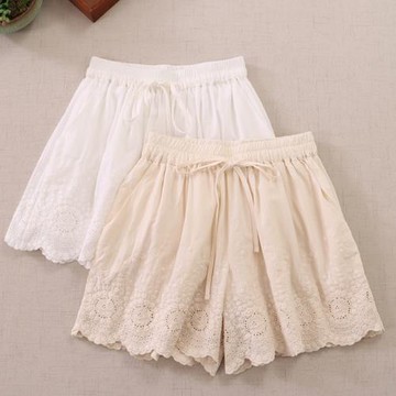 日系森女刺繡花邊短褲女外穿2025夏季新款鏤空繡花闊腿褲運動裙褲