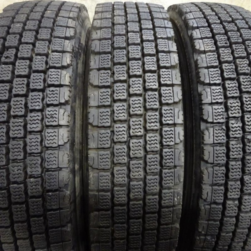 4t車 中古品 再生タイヤ 225/80R17.5 123/122 LT ブリヂストン W910 6本価格 SHONE製 新品 トラック鉄ホイール付き  | LINEブランドカタログ