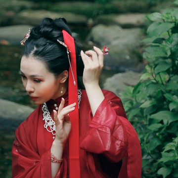 含苞。花開髮簪(紫紅+金粉款)