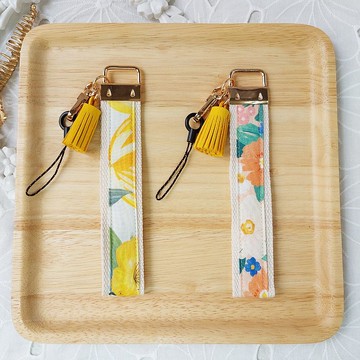 黃色系韓國花布流蘇手機防摔手腕帶