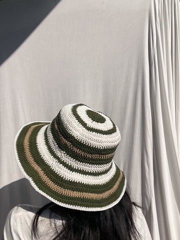 遮陽帽，鉤針條紋，夏日寬簷