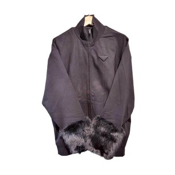 【二手精品 9.9成新】PRADA普拉達女款雙層抓絨高領外套(剪水洗標) 編號S254