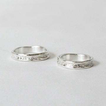 TEXTURE OF WAVE RING 001 (銀色)